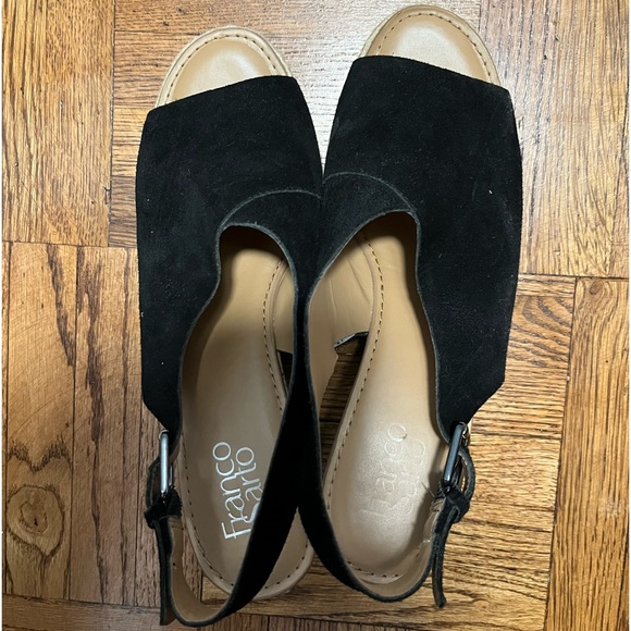 Franco Sarto suede wedge sandals - Picture 1 of 4